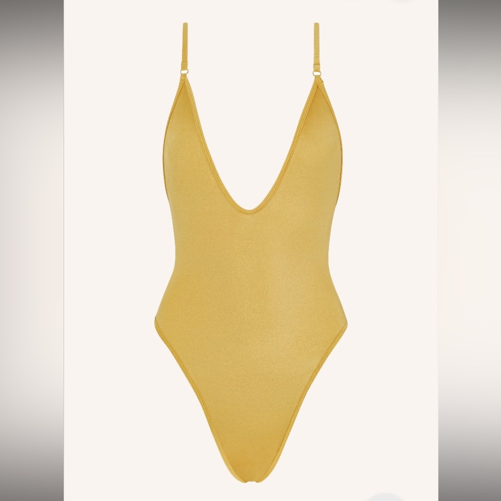 Gooseberry one piece in sweet sunrise